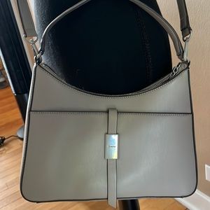 DKNY Seth handbag. Tan